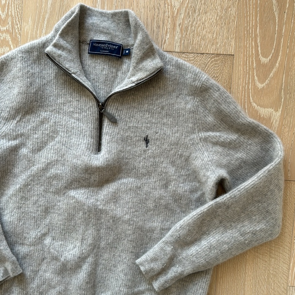 Vineyard Vines 100% Cashmere Quarter-Zip Knit Sweater Grey - Fits small